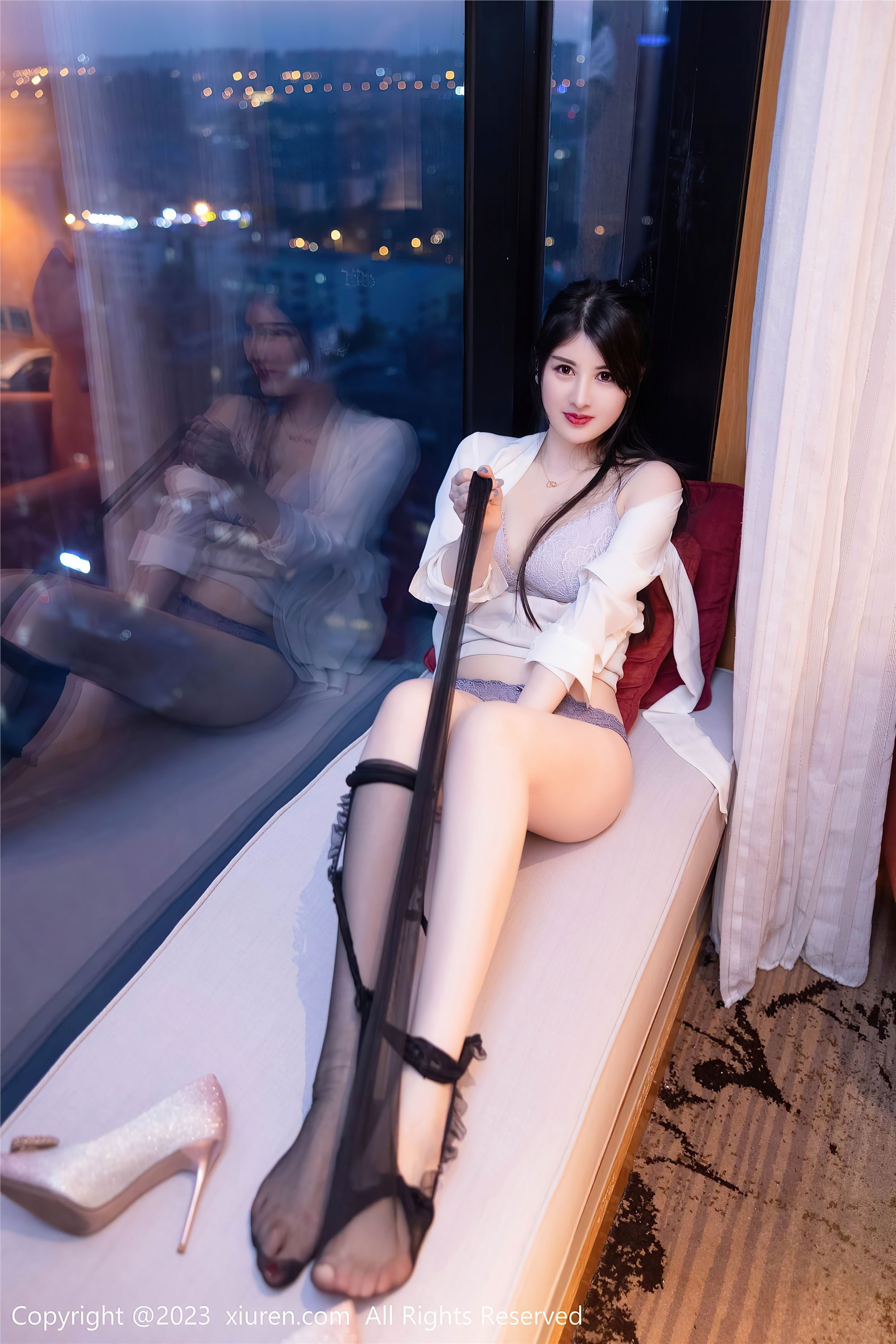 XiuRen秀人网  2023.06.08 NO.6879 诗诗kiki